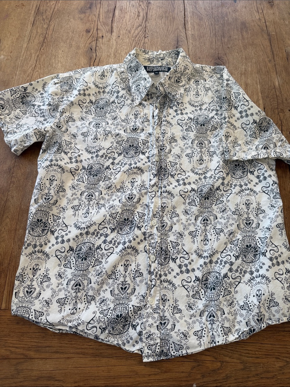 Lip Service Skelton Button Down Short Sleeve size XL